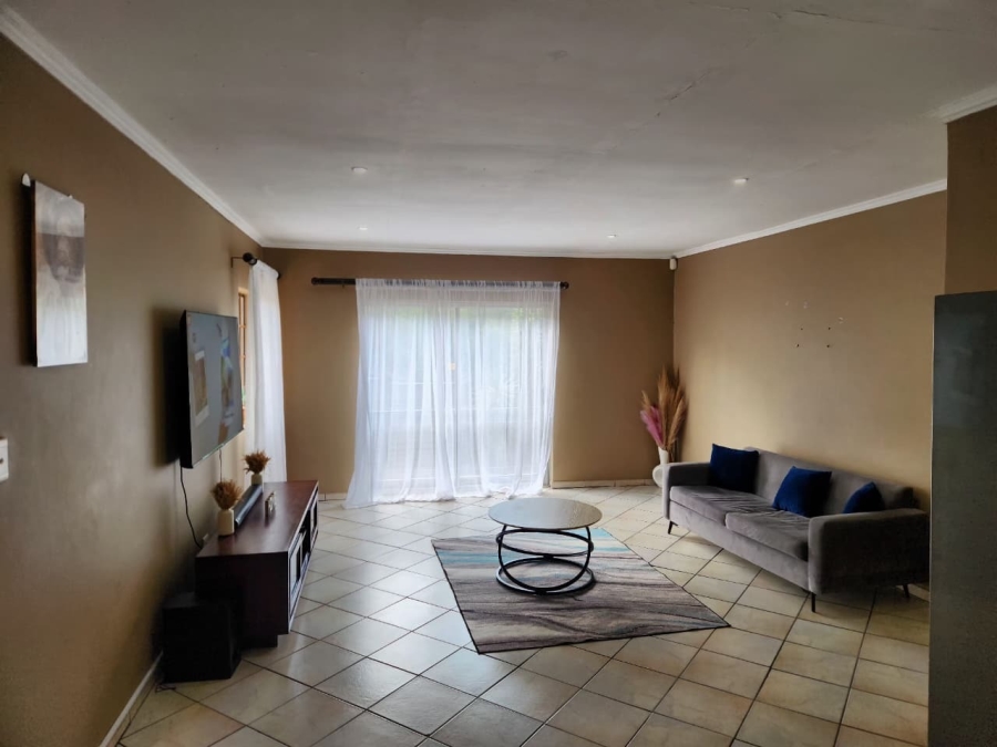 3 Bedroom Property for Sale in Azalea Park North West
